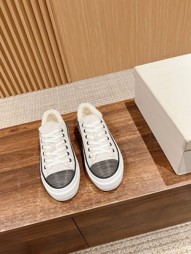 布鲁内诺库奇内利 国内外四季流行女款休闲运动鞋 本工厂p买回十多套原版，历经半年多的开发，匠心制作，每道工序都有专人验货，生产出了高品质的鞋大底1比1开模，所有