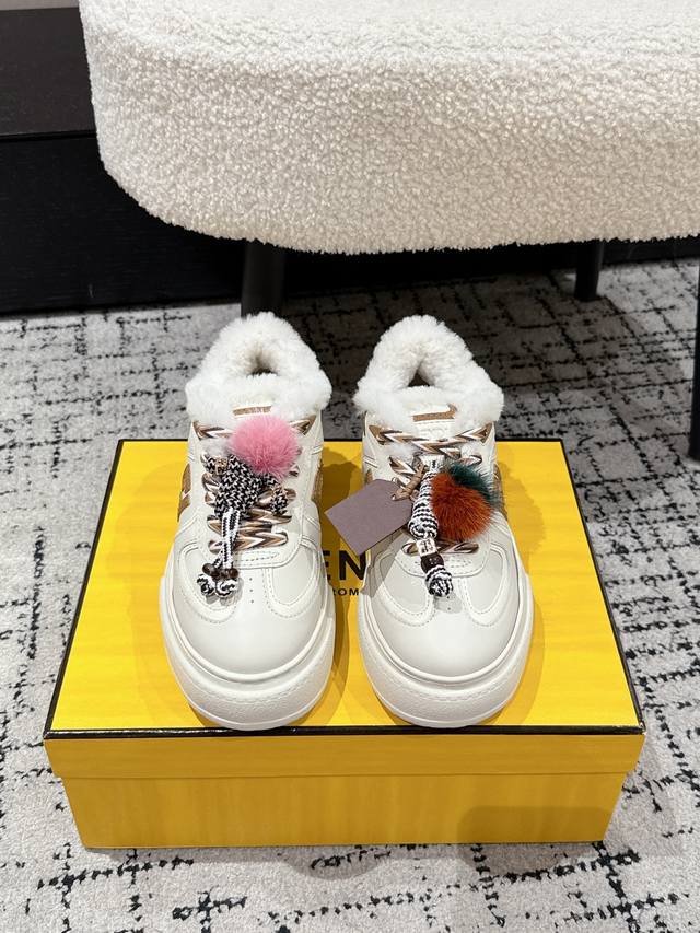 顶级版本 Fendi芬迪 25 Match platfo 羊毛里 饼干鞋面包鞋 吊饰 厚底圆头系带 板鞋 原版购入开发 做货 设计师Kim Jones打造的首款