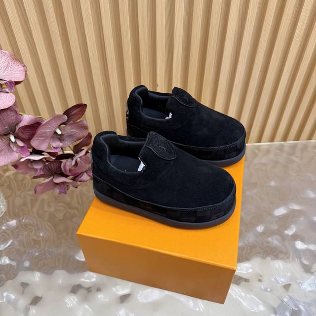 Lv X Ingo联名款 胖丁 阿甘鞋 厚底 情侣款 休闲 运动鞋鞋 顶级版本女款 男款350 原版购入开发 做货 Lv Yeti 系带鞋出自 Lv Yeti