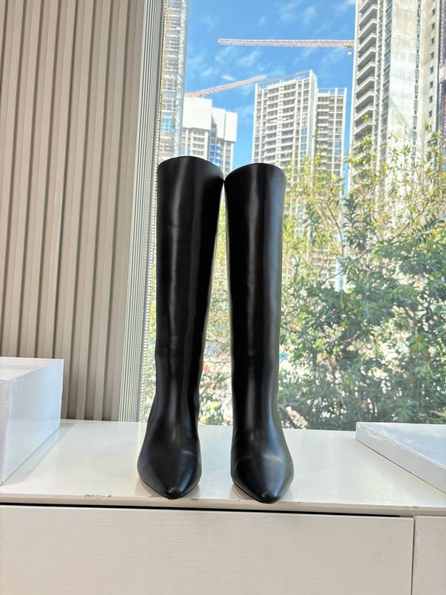 G077所见即所得代购级别 Maison Margiel* 玛吉拉尖头骑士靴短靴Mm6家Tabi分趾鞋靴2025新品最高版本买手代购1:1完美复刻分趾Tabi靴