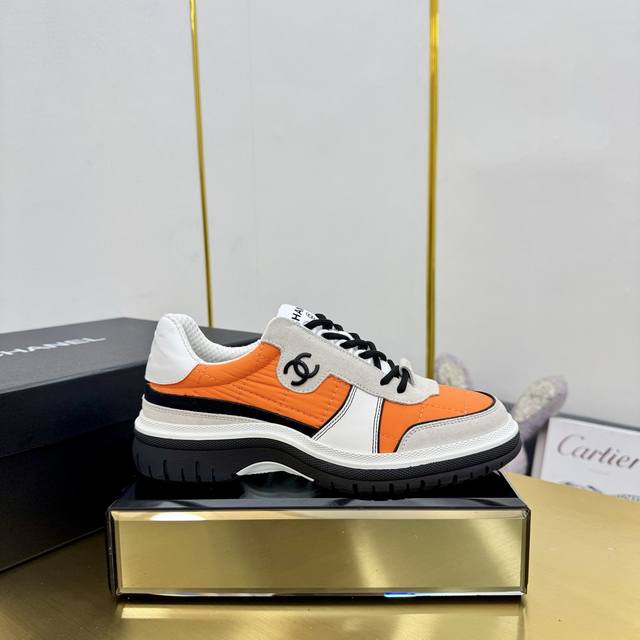 高版本 Chanel香奈儿新款熊猫板鞋熊猫鞋 香奈儿2025Ss火爆熊猫鞋配色厚底休闲运动鞋板鞋 专柜同步 专柜非常火爆 非常难买的一款鞋 全网最火的厚底熊猫鞋