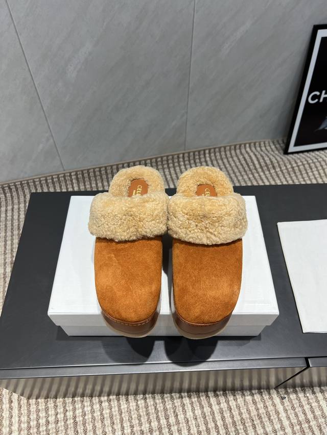 工厂p价p 独家顶级版本 C*Eline赛*琳2025Vs秋季最新爆款毛拖系列 圆头松糕厚底毛拖 官网同步最新款，专柜最高版本顶级品质，毛茸茸的时髦感十足，舒适