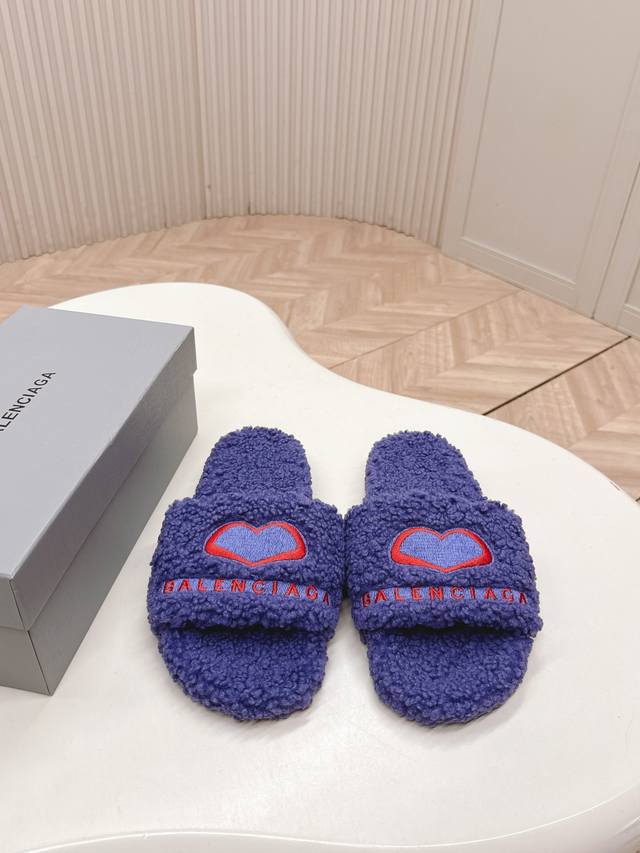工厂p价p 薄底款 独家顶级版本 Balenciaga Ss25 New Arrival～ 巴黎世家新款厚底毛拖 鞋面精致Logo点缀+爱心鞋底增高5Cm 穿上