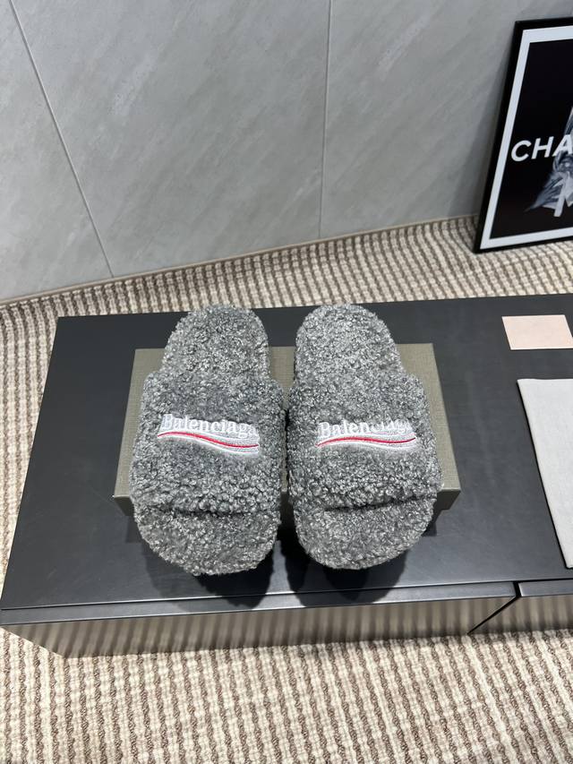 工厂p价p 男款+10 独家顶级版本 备注：真毛 .只接整单.不接散单 Balenciaga巴黎世家25Vs早秋最新爆款情侣毛拖系列 情侣卷织毛毛拖 原版购入开