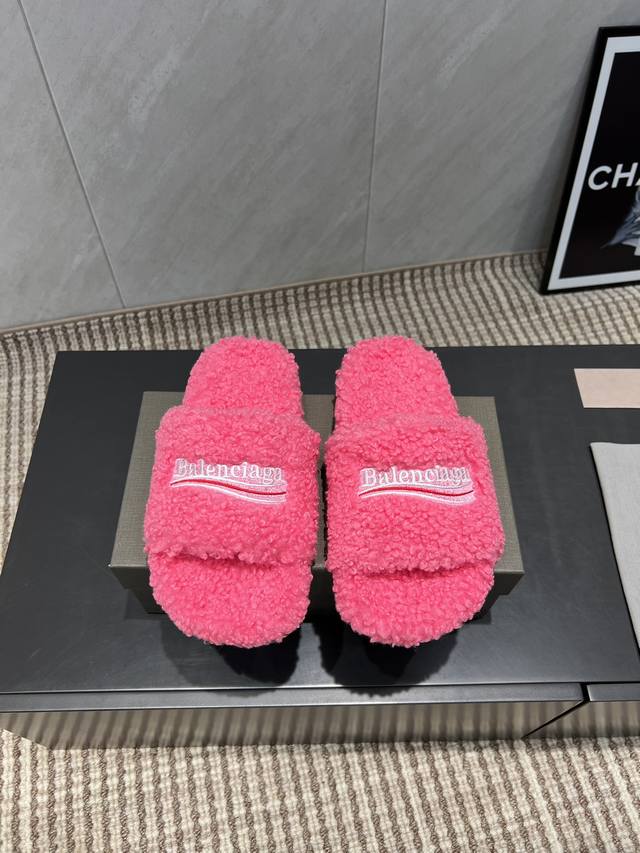 工厂p价p 男款+10 独家顶级版本 备注：真毛 .只接整单.不接散单 Balenciaga巴黎世家25Vs早秋最新爆款情侣毛拖系列 情侣卷织毛毛拖 原版购入开