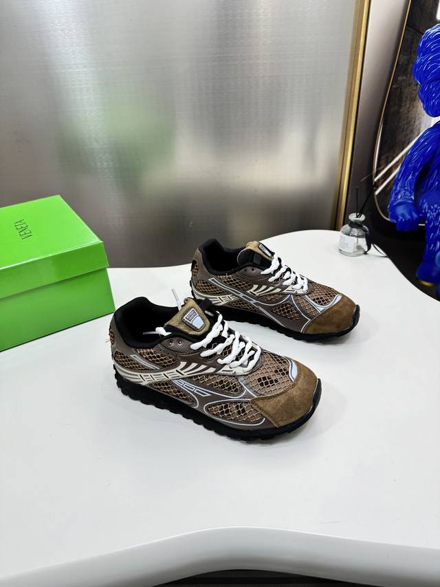 高版本 出厂价pp 爆款2025Ss Bottega Veneta葆蝶家23Ss秋冬秀款Bv Orbit运动鞋 王一博 同款 情侣款休闲鞋老爹鞋！Runner运