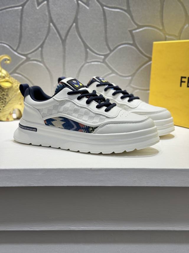 Fendi* 原单品质 芬迪顶级代购 男士专柜新款 原厂配置、意大利进口牛皮拼接，网布内里，内增高，鞋底：原厂特供原版底超级舒适，原厂跟单货 高品质，二色可选，