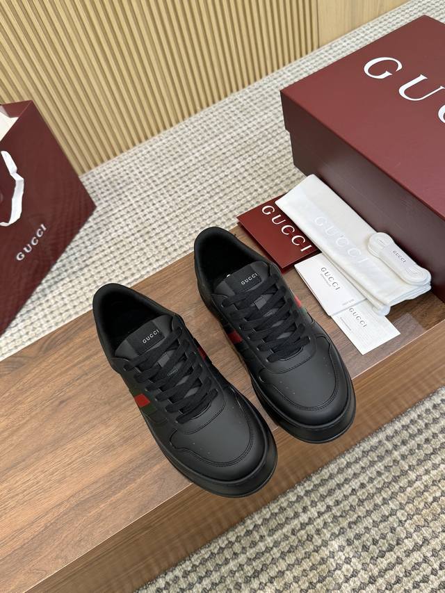 Gucc*新款厚底运动鞋 高版本 出厂 面料：对版粒面牛皮 内里：丝质网布 大底：橡胶发泡 Size：35 44 45 46 定做