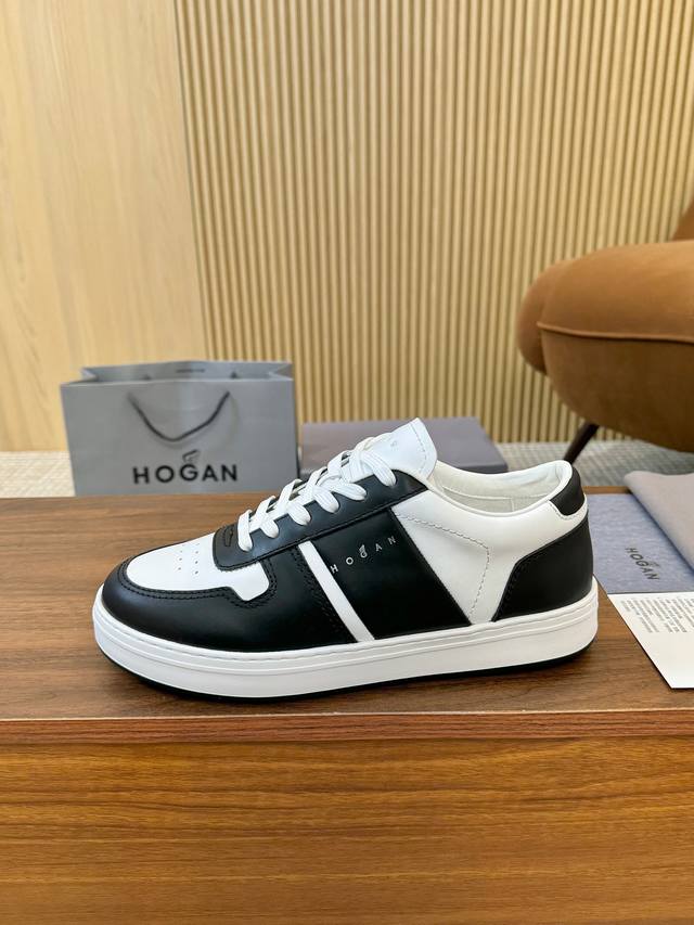 工厂p价 霍根新爆款新鲜出炉，Hogan H-Tv系列运动休闲鞋，线条简约利落，糅合80年代元素，尽显复古风格，舒适起步，同频携行，延展街头时尚新意，表达跃动个