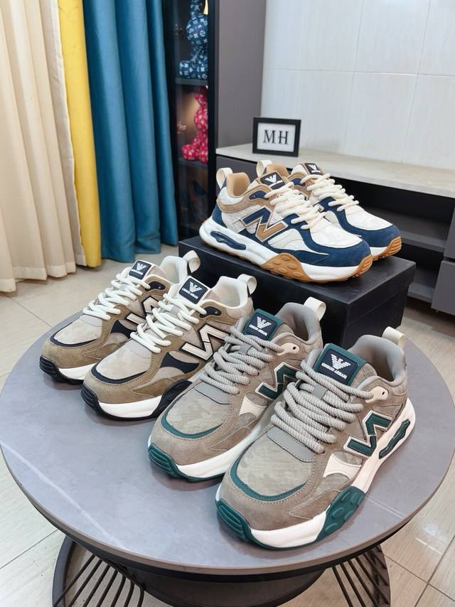 出厂价p 阿玛尼 鞋面采用原厂特供品牌标加柔软进口原材料＋牛皮内里 踮脚，品牌专用鞋底：原厂特供滴胶防滑耐磨大底，码数:38-44