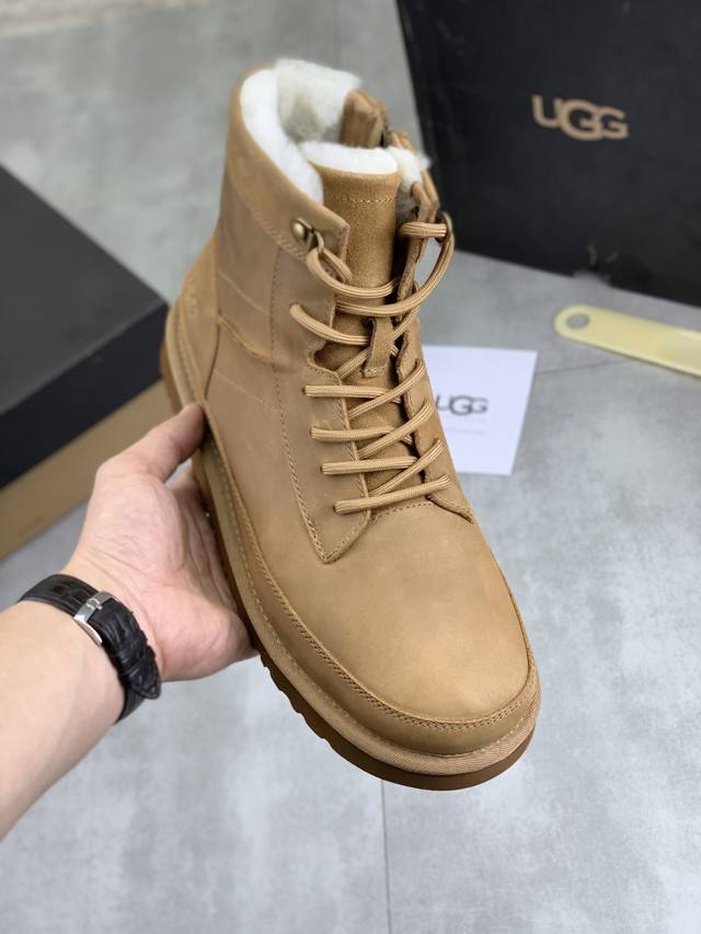 工厂p价p 实价 上新 Iuggi 男士英伦复古马丁靴 冬季新款男士户外登山靴 外表头层牛皮 内里羊毛 舒适保暖 鞋底橡胶大底 防滑牢固 潮流时尚 休闲百搭 S