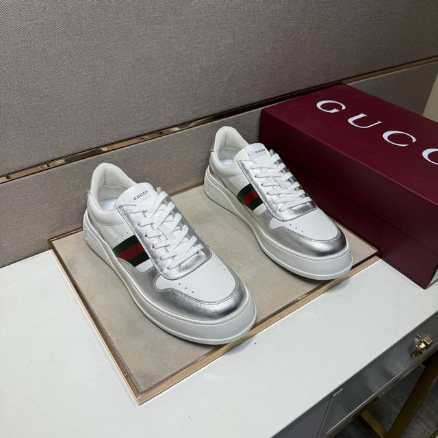 出厂价pp 古驰～ 男士休闲鞋 2025Z柜同步发售 码数:38-44 # 4个颜色鞋面选用多材质拼接网布内里，舒适透气，鞋底：原版舒适耐磨大底，实物拍摄实物更