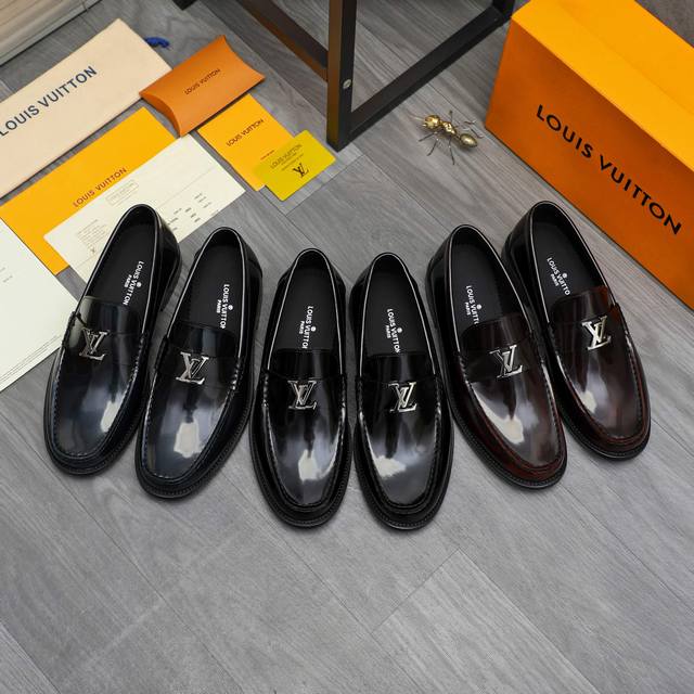 商品商标：Lv 路易威登 商务套脚皮鞋 正码码数: 38-44 商品材料：精选优质擦色牛皮鞋面 牛皮内里 原版橡胶大底