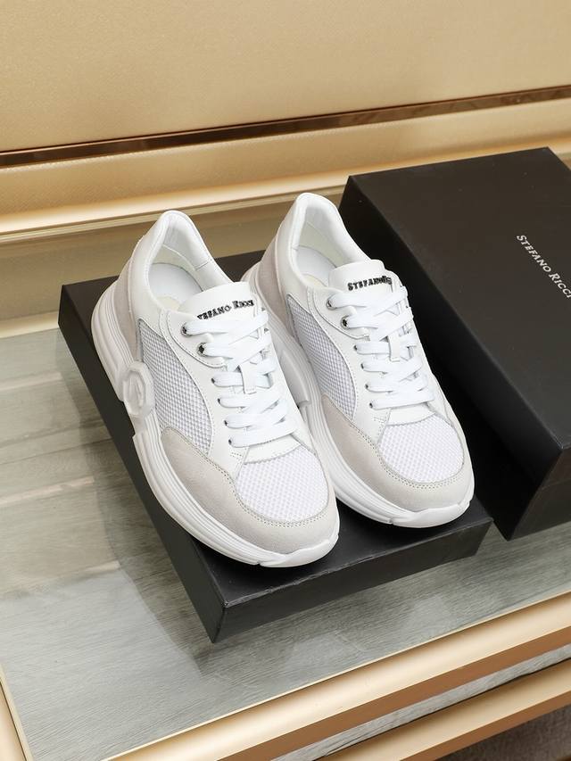 工厂p Stefano Ricci 史蒂芬劳 尼治原单新款休闲时尚鞋版型简洁大气，时尚专属时尚又大方。鞋面：原版透气网布搭配头层小牛皮，舒适的羊皮内里。原版特制