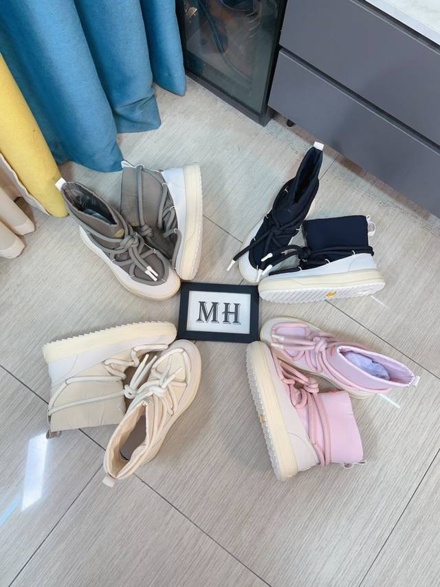 出厂价p Moncler 蒙口高帮官网同款 高品质男鞋 材料：定制防水布料真皮透气内里真皮鞋垫 原版开模防滑大底款式类型：男士休闲运动鞋 系带款男鞋系列 欧美潮