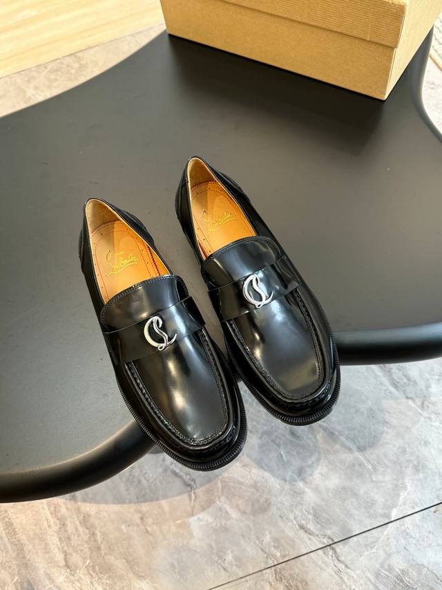 元新款实拍Cl～高端男士休闲乐福鞋红底鞋！原单正品顶级货 顶级原单代购货！原版进口牛皮进口牛皮内里牛皮垫脚原版真皮大底～随意对比正品！Size：38-44 45