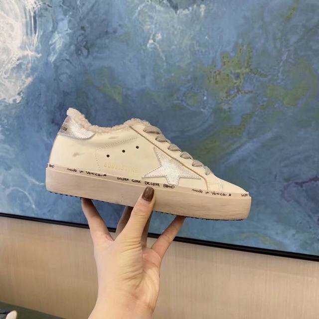 Golden Gse Deluxe Brand Super Tar N双正品拆解打版# 市场最优不服来比 # 火红程度比小白鞋还要早，打破传统审美，小脏鞋做到了