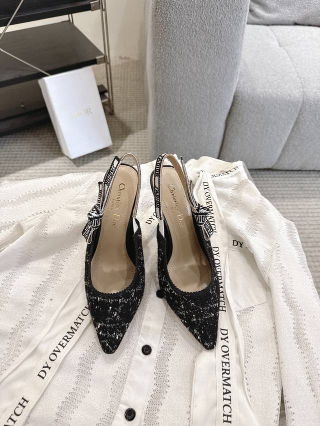 Dior 迪奥 经典织带 猫跟 凉鞋，Dior 高贵优雅的最顶级段位 ，随意对比验货，J'adior刺绣饰带 蝴蝶结鞋，并以简洁净色来增强百搭 把女人味展现得淋