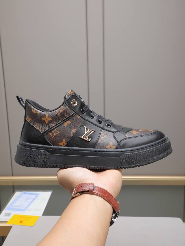 调工厂p价p调工厂p价 高帮男士 Lv 秋冬高帮经典爆款 完美的楦型、优美的设计风格 这个冬季不再寒冷牛皮+Lv专用材料＋防滑耐磨橡胶大底潮男必备款码数：38-