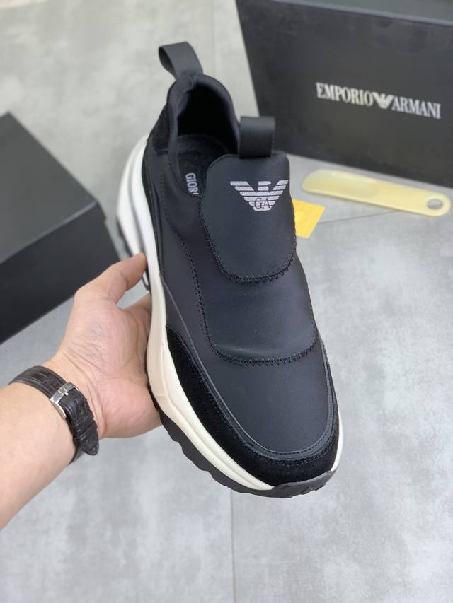 调工厂p价 男装男鞋 运动原单 Giorgio Armani阿玛尼新款休闲运动男鞋到货，Kint-And-Leather Snakers新秀首发 这款提供原创设