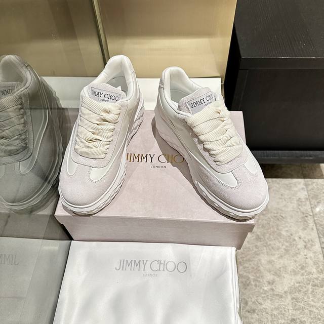 工厂p价 女装女鞋 运动原单、新款吉米周 Jimmy Choo ，独家发售，原版大底休闲小白鞋，采用最新工艺设计，立体感强多种工艺融合一起，颠覆时尚，超级有型！