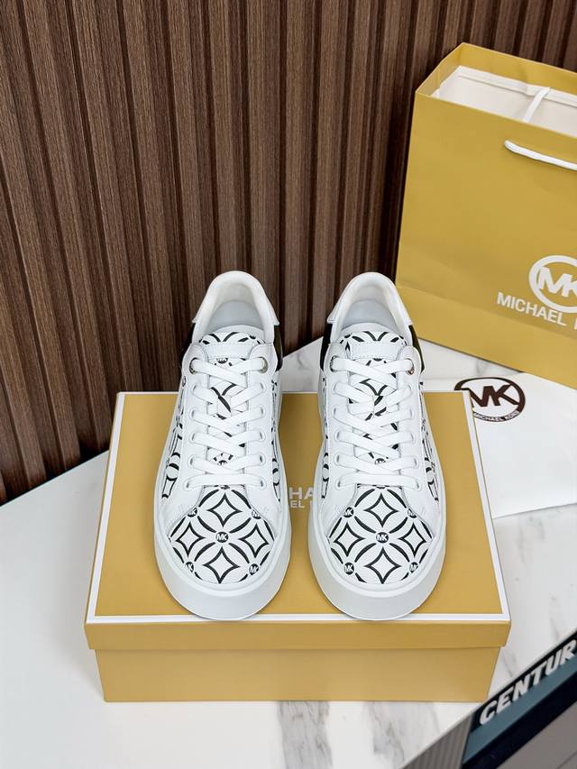 工厂p价 女装女鞋 运动原单 Mk 。 原版面料，底高4.5Cm，码数36-41