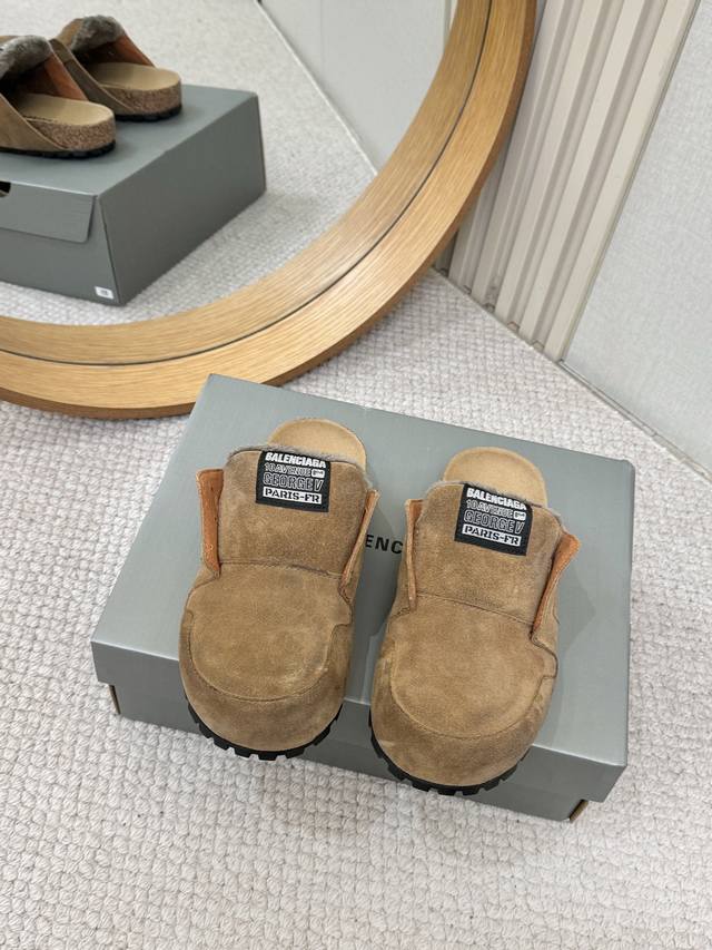 实价： Balenciaga 巴黎世家 26春 穆勒博肯半拖鞋 Dumbo Mule开启复古慵懒风 2026春季系列非走秀款 Dumbo Mule 穆勒鞋正式亮