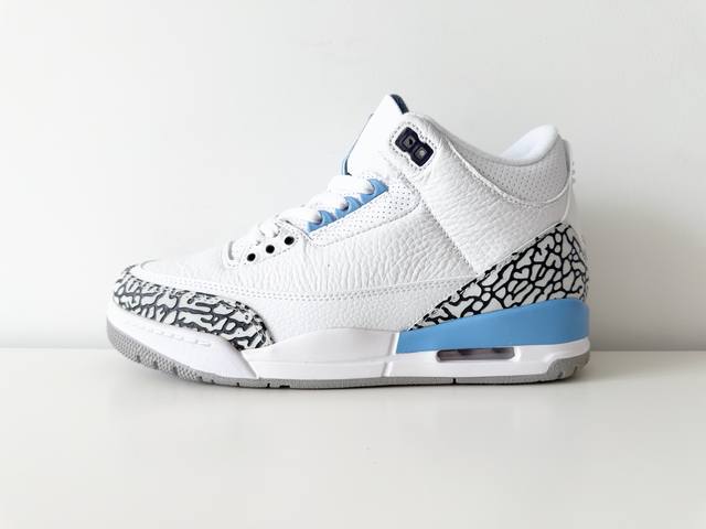 Jordan Air Jordan 3 Retro Unc 潮流 中帮 复古篮球鞋 男女款 北卡蓝36-47