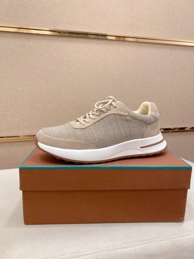 工厂p价 Lp经典乐福鞋，意大利宝藏品牌，唯一能和爱马仕匹配的品牌！穿了才知道不能辜负我们的双脚，鞋面进口头层牛皮搭配透气面料，水染牛皮垫脚 官方原版玻璃胶大底