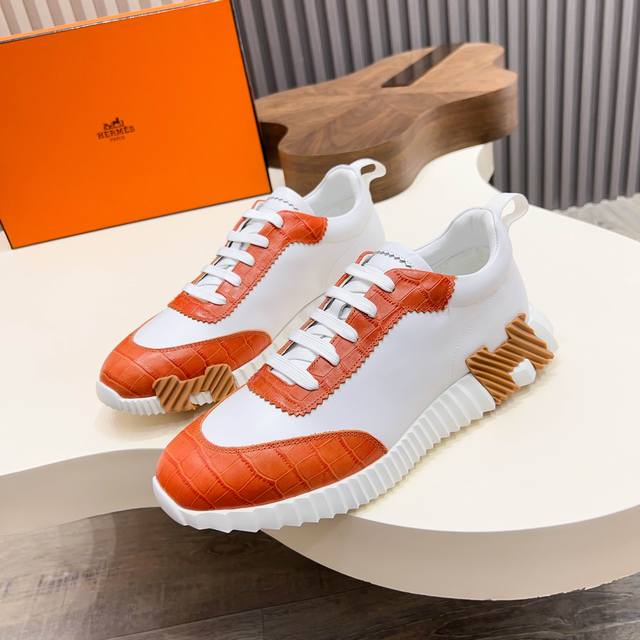 H家爱马仕Join系列休闲运动鞋 。鞋面采用小牛皮和Epsom小牛皮运动鞋，装饰撞色图案。打造休闲复古风格。清新好看百搭 p： ，Size：39-44 45定制