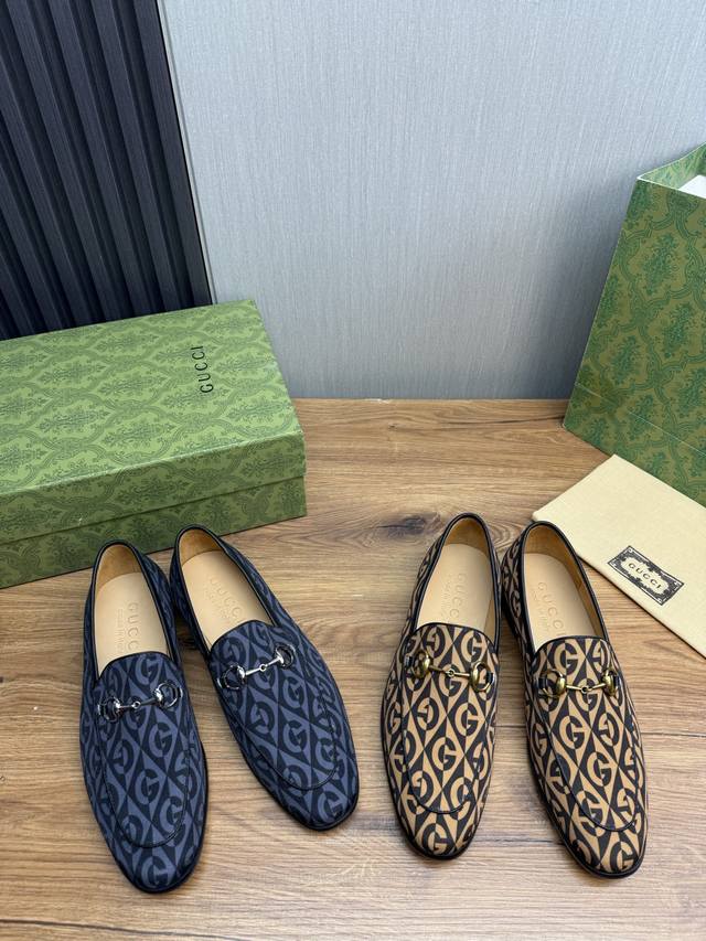 工厂p价 ＧＵＣＣＩ.古奇男士商务休闲皮鞋，奢华尊贵全部采用进口原版品牌皮料，只为打造更为舒适的穿着体验，鞋面：原版牛皮进口全牛里，原版大底10-45 45不退