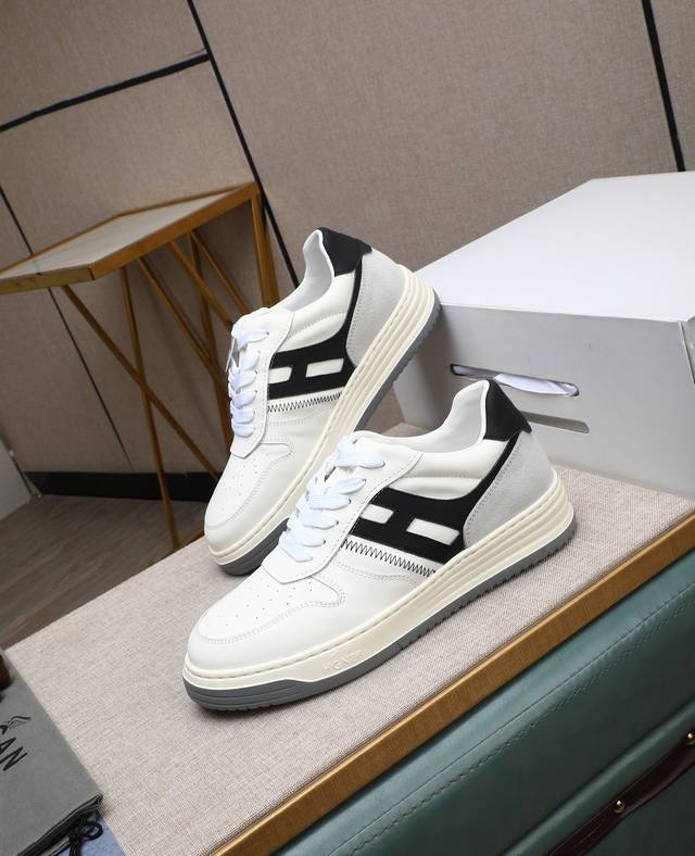 出厂价p Hogan霍根圆头休闲鞋，小牛皮撞色，H标巧妙设计融合搭配流畅的线条，花爆大底轻便耐磨高弹。跟高3.8Cm厚底弹力十足。色调柔和明朗，休闲的都市风情，