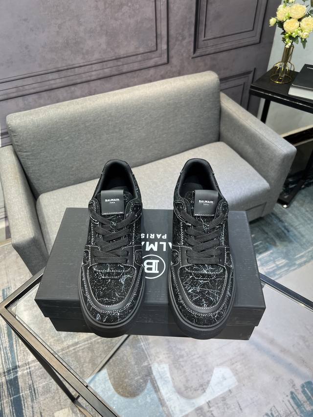 Balmain-巴尔曼 原单品质 新款休闲鞋 官网专柜同步 精致手工缝线 做工细节堪比专柜 牛皮，牛皮里 ，码数:38－46 45，46定做不退换