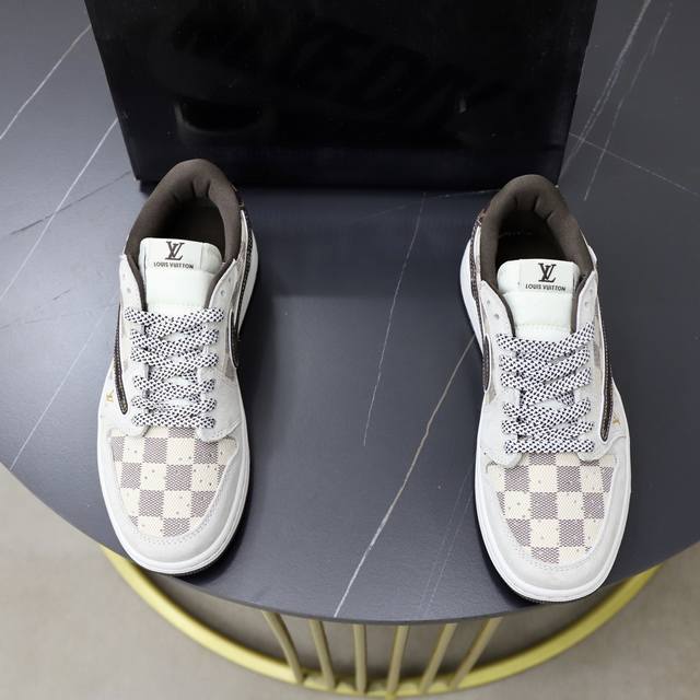 出厂价pp： 顶级版本区别市场货 随意对比对版区别市面精修发货区别市场垃级货同图不同价为版本不同不要被外面同文案盗图党混发低价格p拿高奢图迷惑。收到一对比品质就