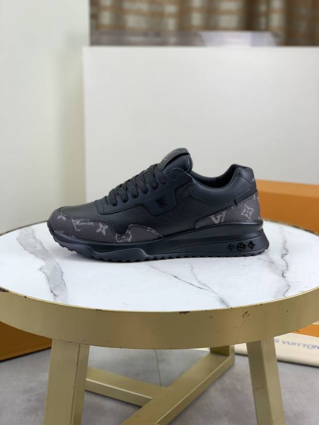 工厂p价p 实价 Louis Vuitton 原单 新款Lv路易威登 * 顶级版本 Lv经典潮鞋！选用进口原版牛皮 水染牛皮内里.最新款原版耐磨Tpu组合大底！