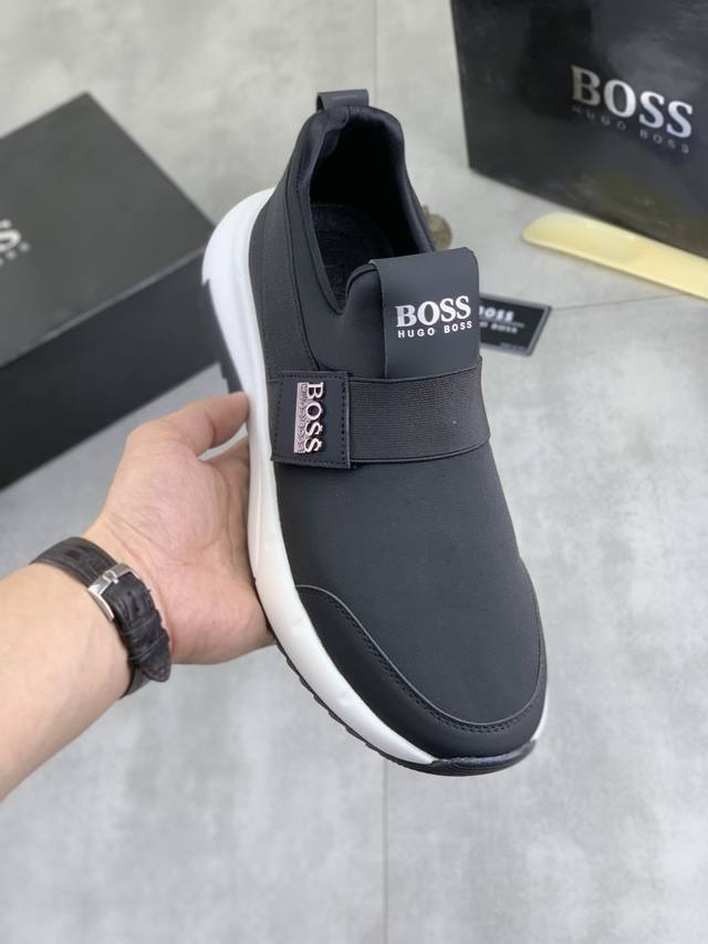 工厂p价p 实价 Boss 原版系带男鞋 经典高帮款休闲鞋本款是官方主打经典款，质量，原厂名师制作，采用进口飞织透气面料舒适透气网布內里羊皮鞋垫，完美楦型，大方