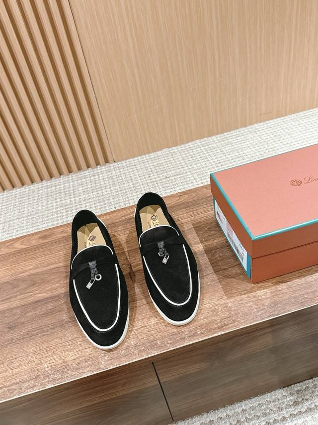 工厂p价p 2630新颜色.原版购入，1：1折解开发 Loro piana专业模特试脚、品质代购级别、 秒杀市面普货、欢迎肆意对比、原版包装。 面料：意大利进口