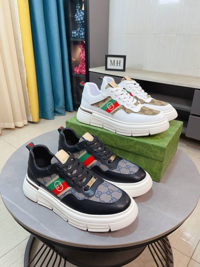 出厂价p Gucci 古奇 新款男鞋高端品牌，最新時尚休闲男鞋，潮流百搭之款，轻松运动风，鞋面意大利进口头层牛皮 真皮内里 加超精细做工。原版个性时尚橡胶耐磨大