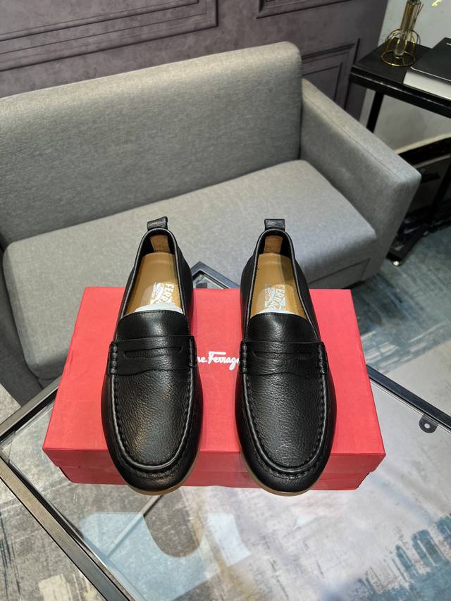 调工厂p价 男装男鞋 运动原单 普拉～男士休闲鞋 2025新款3个颜色，鞋面牛皮，加真皮垫脚，舒适透气舒适耐磨大底，码数38 44