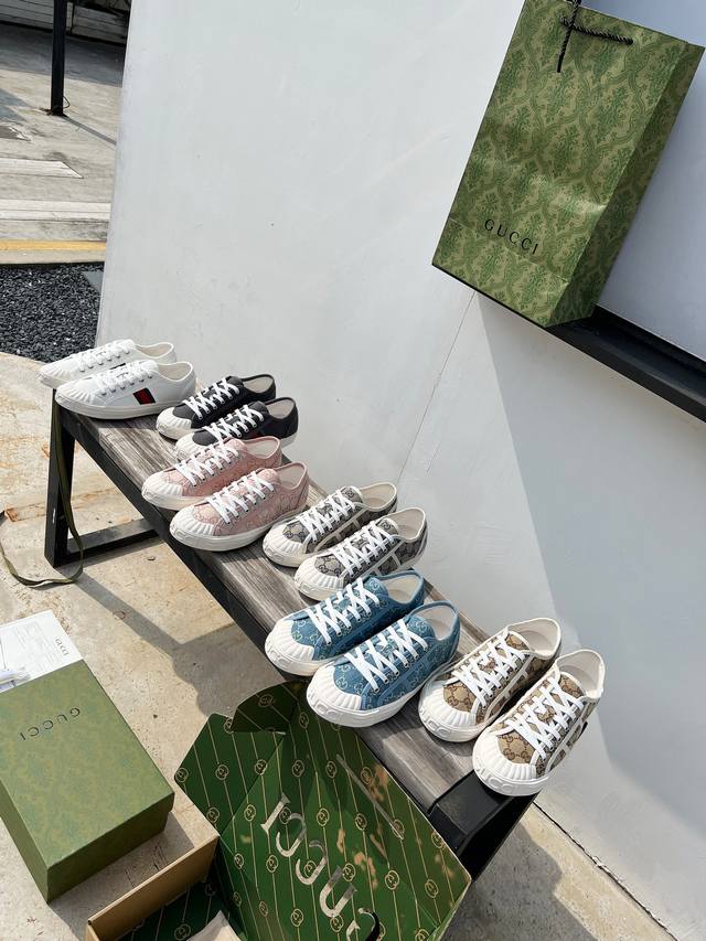 工厂p价p： 古奇 Gucci早春新款低邦休闲贝壳运动情侣款鞋，顶级版本！一比一复刻。打造属于完美的风格炸街爆米花款，又酷又飒 C位时髦穿搭 带复古加未来感，经