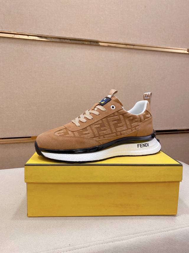 工厂p价 Fendi芬迪 新款高帮鞋面进口牛皮面料 内里进口透气网布内里 。原版大底开模，每一位男士的身份衬托，上脚大气稳重高端定制专柜原版复刻不管风吹雨打鞋楦