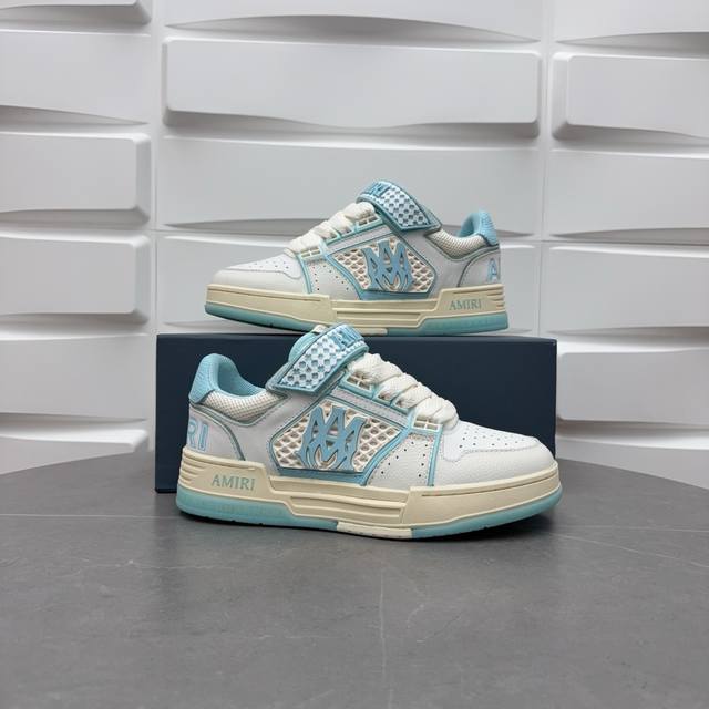 Amiri～埃米尔 情侣款Size:35-44 45、46定做 2026早春夏系列新款球鞋，情侣款面包鞋，鞋舌头魔术贴设计非常特别，鞋面滴胶搂空，透明组合大底，