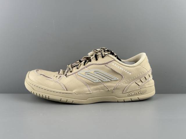 代购级别版本，区分市面普通货！Balenciaga巴黎世家 Hamptons Worn-Out 圆头系带 低帮 生活休闲鞋 情侣款 独立私模大底 原厂做旧手法