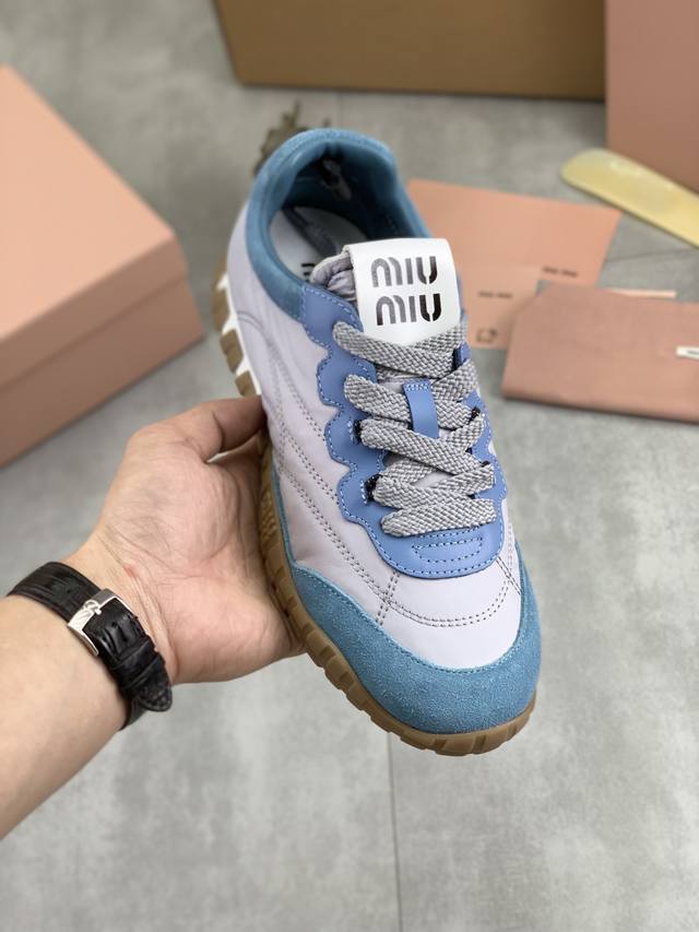 工厂p价p 实价 顶级版本Miumiu缪缪 X New Balance Nb530 休闲 运动鞋 阿甘鞋 德训鞋 原版购入开发做货 Miu Miu X New