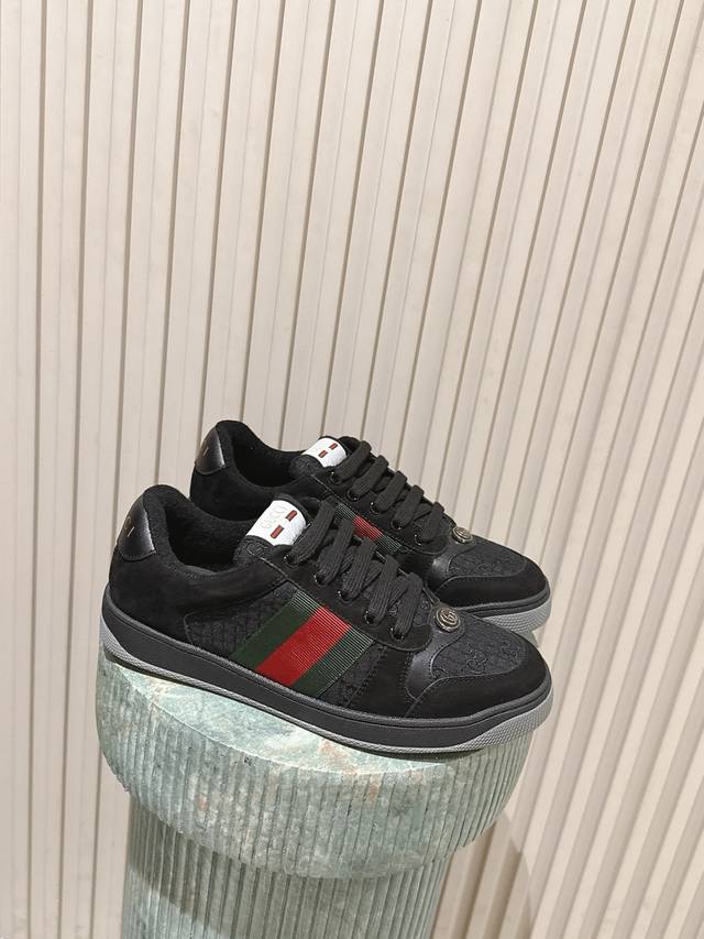 顶级版本：情侣款 带飞机盒 Gucci Gg 全新Screener系列运动小脏鞋 Screener系列名称的灵感来源于体育运动中的防守动作，运动鞋的设计从20世