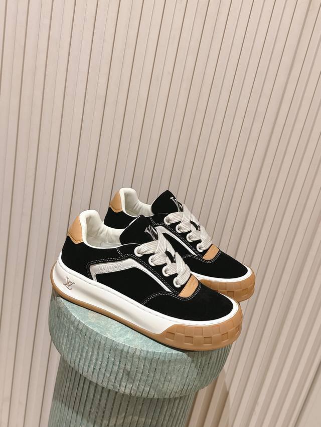 顶级版本升级版：情侣款 Lv路易威登 驴牌 男码最新走秀款Tilted系列 厚底 休闲 运动鞋 原版购入开发 做货 26春夏男士走秀款Tilted 运动鞋 大放