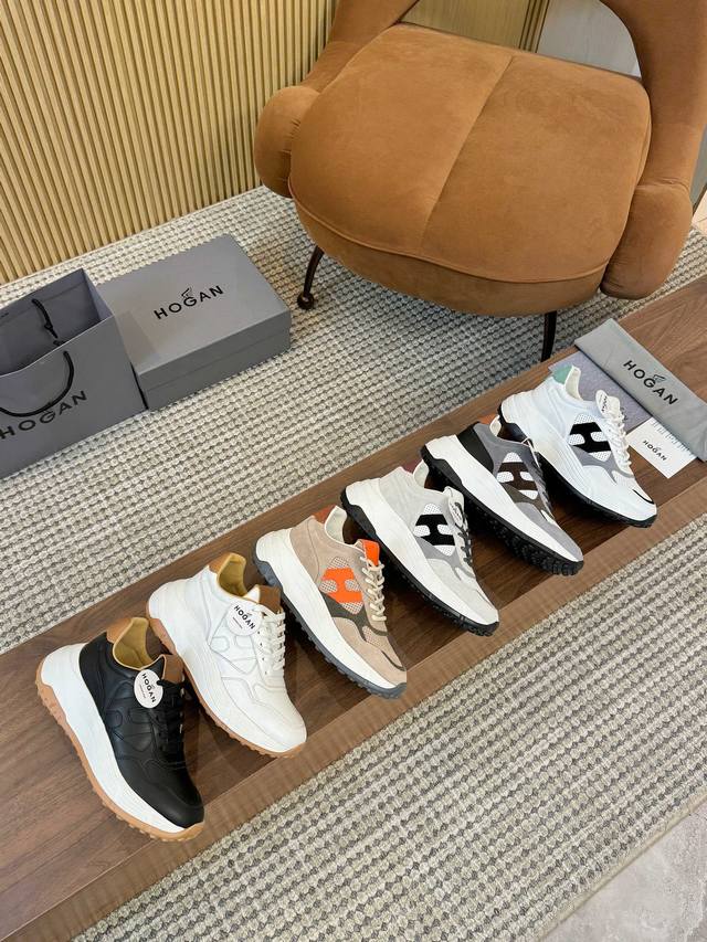 Hogan霍根运动休闲情侣鞋，绒面小牛皮拼接设计，侧面Logo撞色，鞋舌有商标压印，穿孔精细对称，线条完美流畅，细带拼接运动鞋，经典永不过时，是情侣们追求首选，