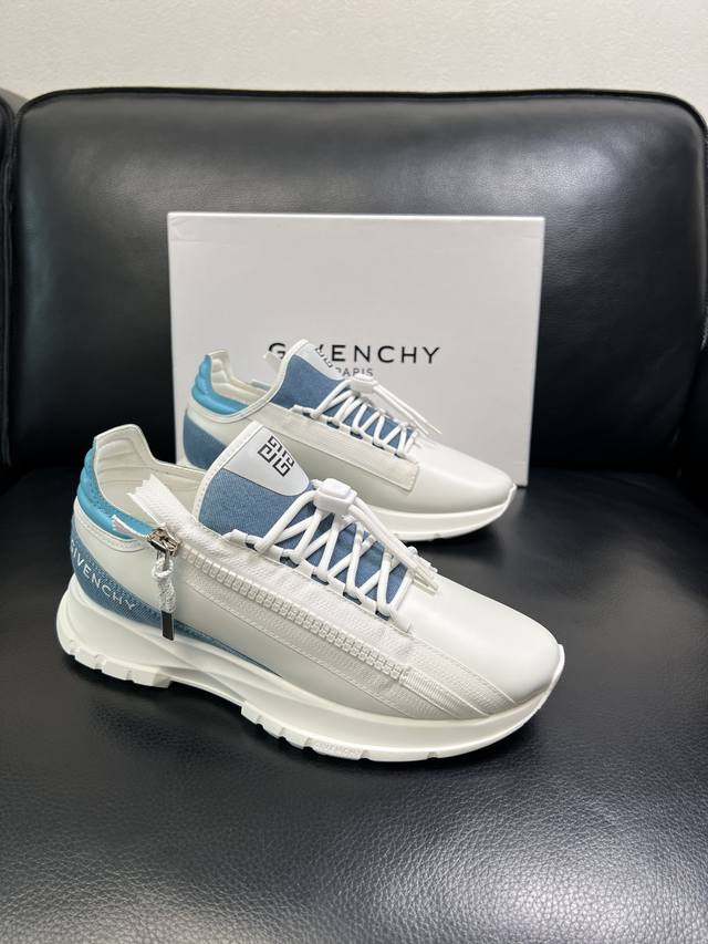 Givenchy 高品质 纪梵希 顶级工艺品 专柜新品同步，鞋面意大利进口牛皮拼布面料，进口水染牛皮内里垫，鞋底：原厂特供原版底，独家活动成型底超级舒适，原厂跟