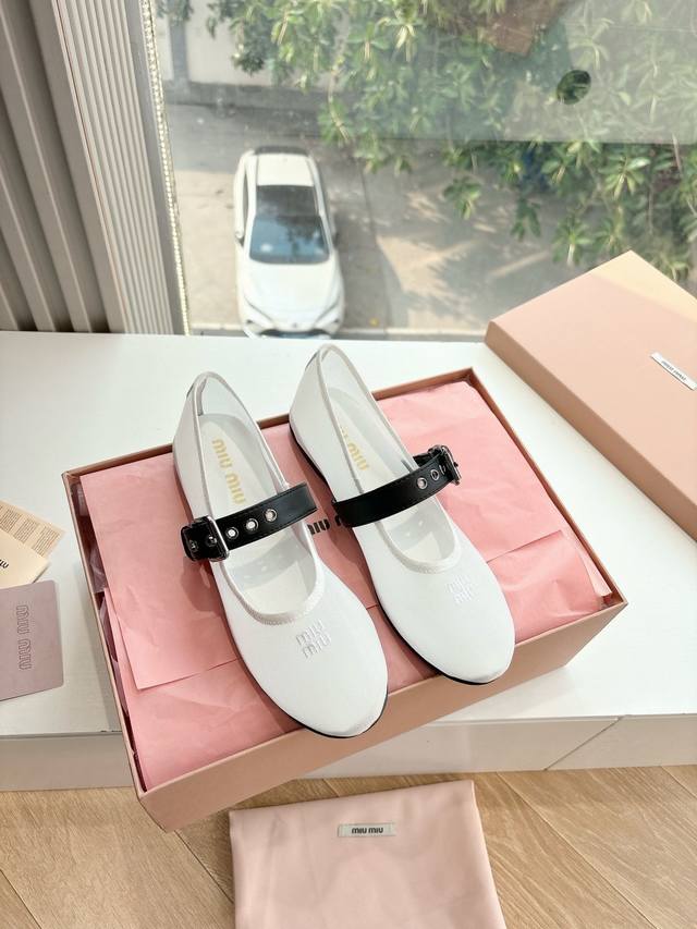 顶级版本Miu Miu 镂空编织芭蕾鞋单鞋缪缪女士蝴蝶结装饰缎面芭蕾舞平底鞋独家高版 Miu Mi*2025春夏芭蕾网纱平底玛丽珍乐福鞋平底Zp开发 原版秒杀市
