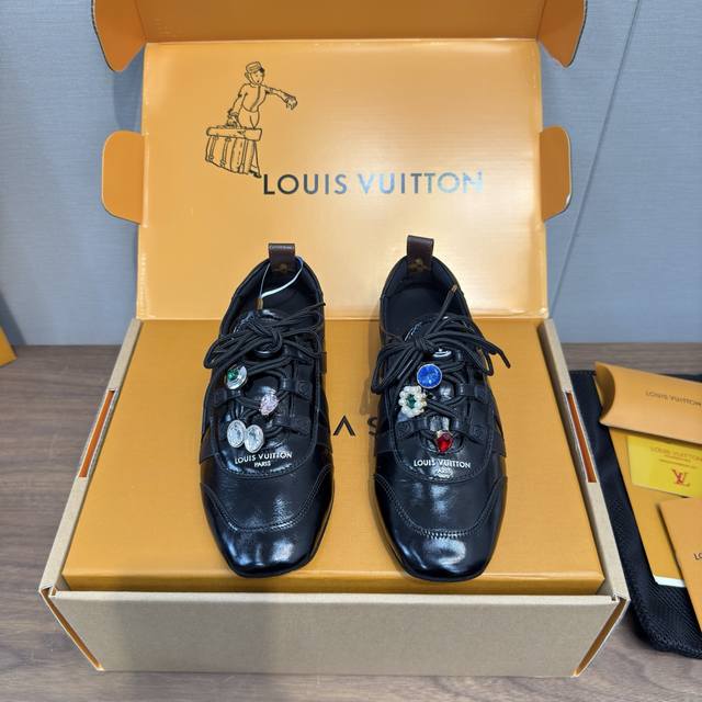 Louis Vuitton路易威登驴牌春夏Sneakerina系列 芭蕾运动鞋 德训鞋 休闲便鞋 情侣款 高版本包装 ，配饰20，男款20 完美复刻Sneake